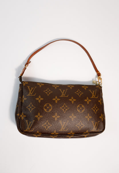 Louis Vuitton Monogram Pochette