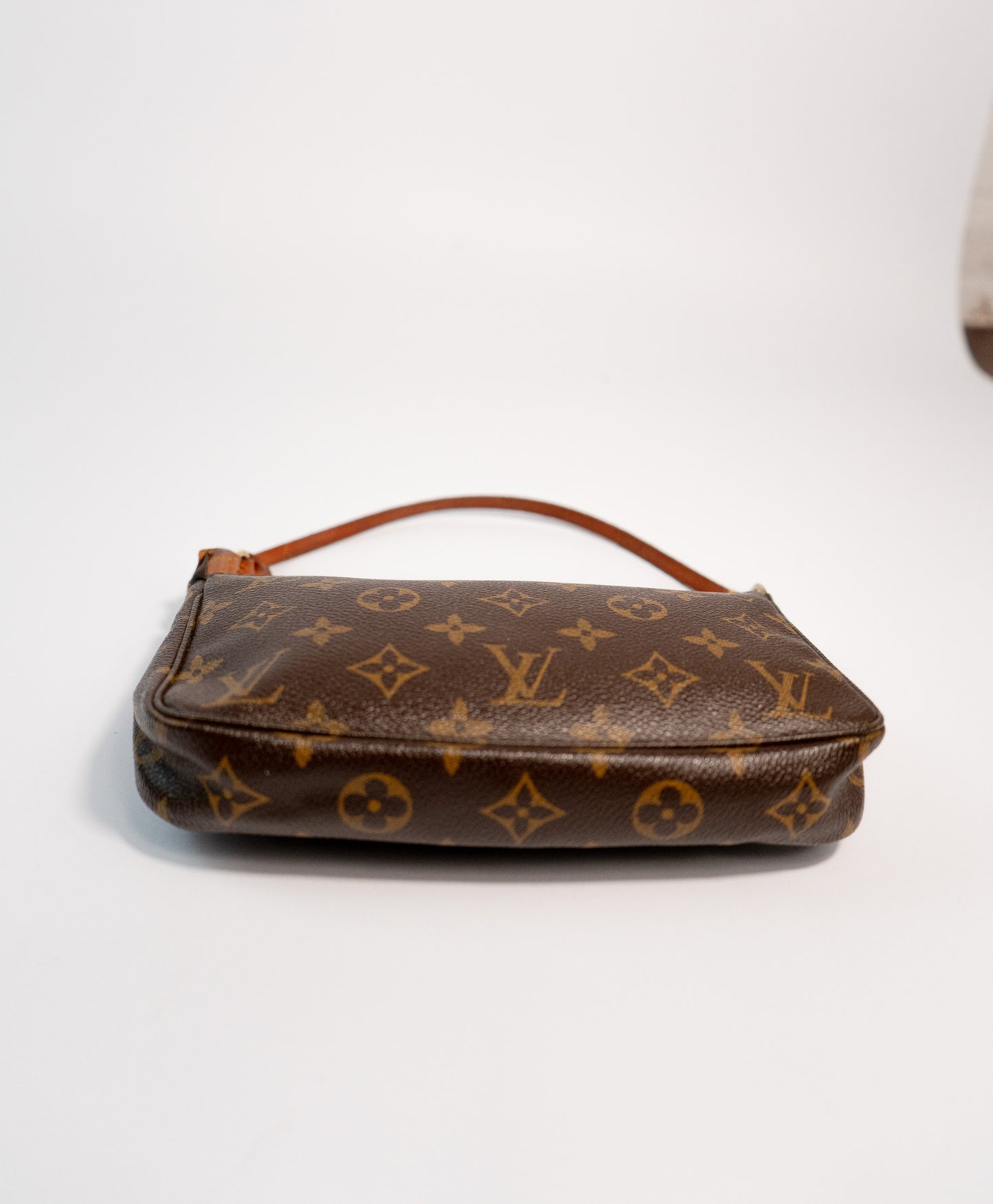 Louis Vuitton Monogram Pochette