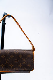 Louis Vuitton Monogram Pochette Twin GM